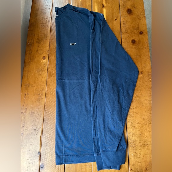 Vineyard vines long sleeve - Picture 2 of 2